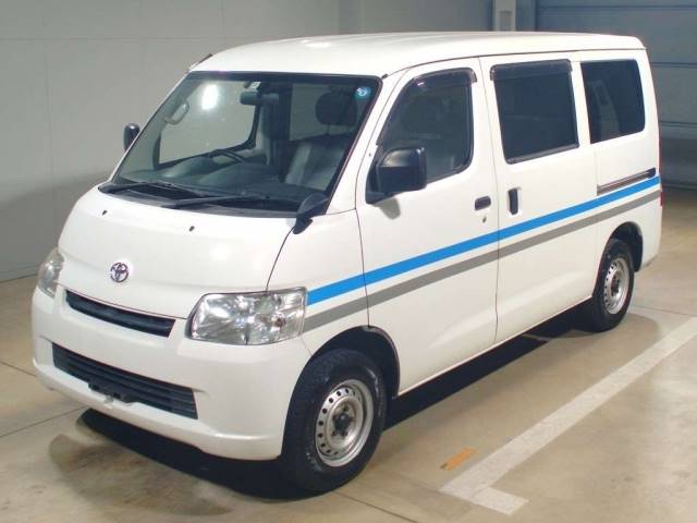 62057 TOYOTA TOWN ACE VAN S402M 2017 г. (TAA Kinki)